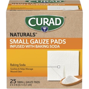 CURAD® Naturals™ Small Gauze Pads with Baking Soda, 2 in x 2 in, 25 Count(2”x2” (1 x 25 Count))